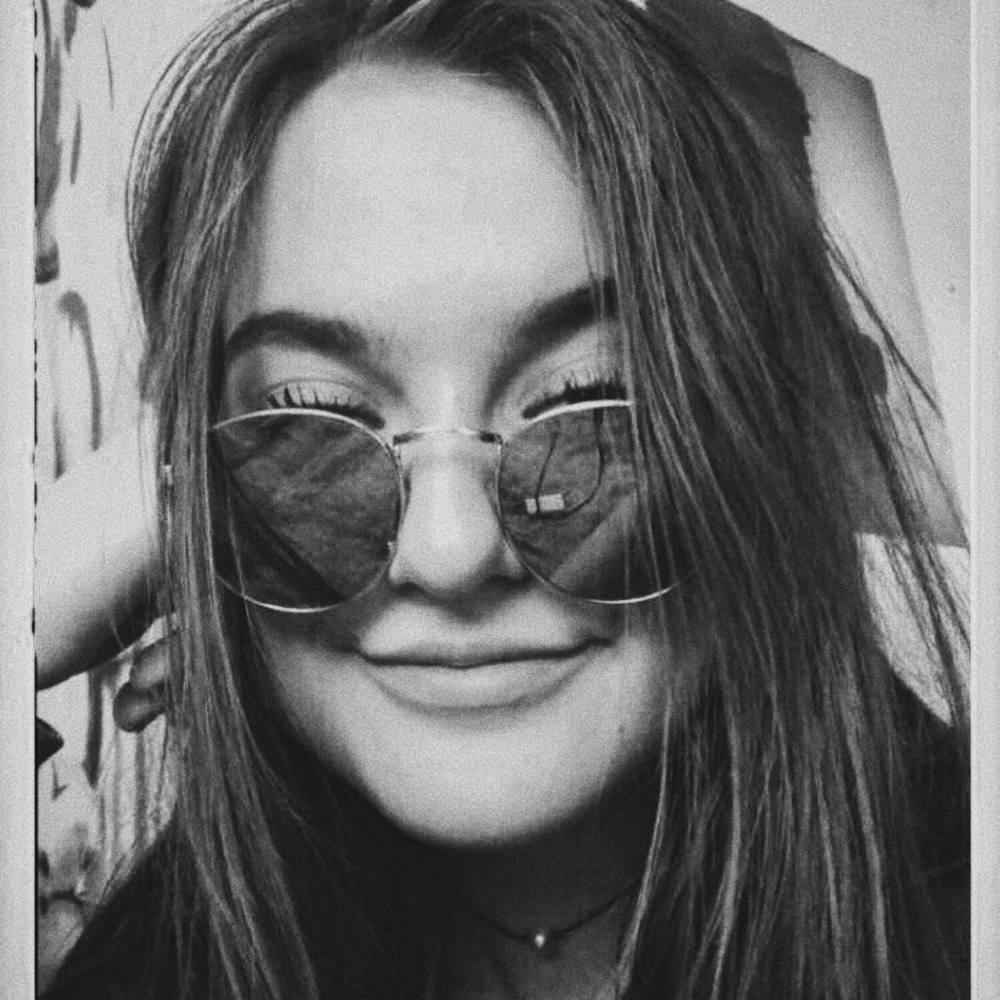 Meet your Posher, Lauren